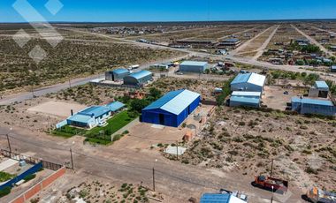 En Alquiler | Galpón de 400 m2 | Parque Industrial | Centenario