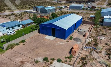 En Alquiler | Galpón de 400 m2 | Parque Industrial | Centenario
