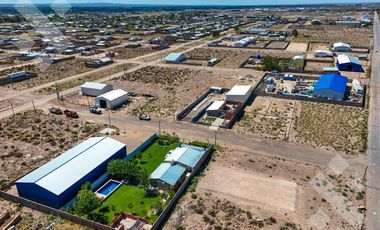 En Alquiler | Galpón de 400 m2 | Parque Industrial | Centenario