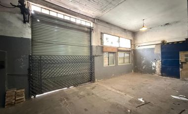 Depósito 400m2 techo losa + 200m2 Primer piso con M. Carga