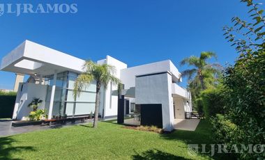 Casa en venta y/o alquiler en Los Castores - Nordelta