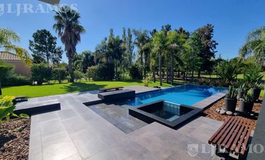 Casa en venta y/o alquiler en Los Castores - Nordelta