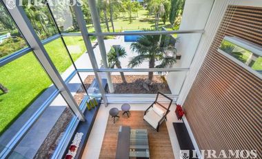 Casa en venta y/o alquiler en Los Castores - Nordelta