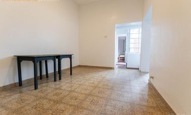 Calle 16 entre 69 y 70 La Plata - Casa de 5 dormitorios en Alquiler