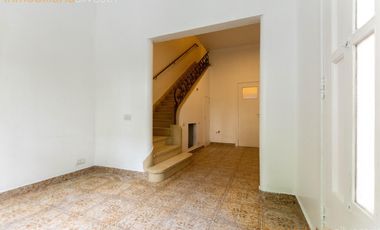 Calle 16 entre 69 y 70 La Plata - Casa de 5 dormitorios en Alquiler