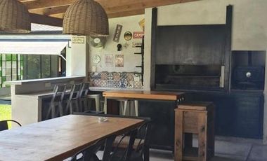 Casa en alquiler en Barrio Privado Lomas De Yerba Buena