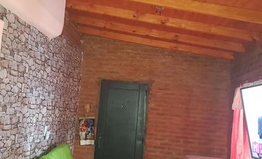 Casa - Claypole