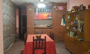 Casa - Claypole