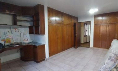 Casa 3D mas local comercial venta en Ayacucho al 800