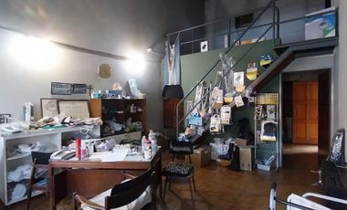 Casa 3D mas local comercial venta en Ayacucho al 800