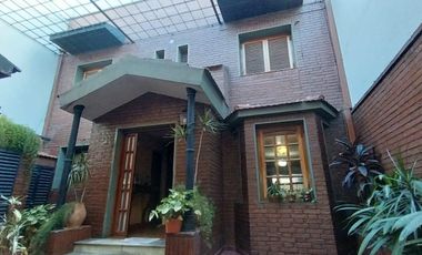 Casa 3D mas local comercial venta en Ayacucho al 800