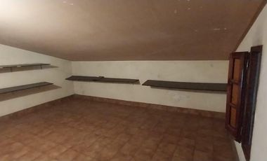 Casa 3D mas local comercial venta en Ayacucho al 800