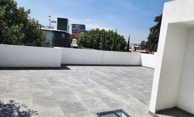 HERMOSA RESIDENCIA BOSQUES DE ECHEGARAY