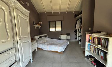 Casa en venta en 6 entre 475 y 476, City Bell