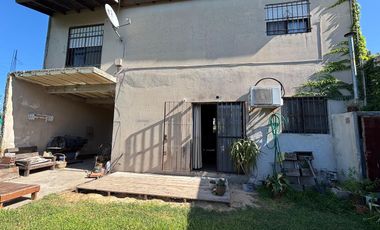 Casa en venta en 6 entre 475 y 476, City Bell