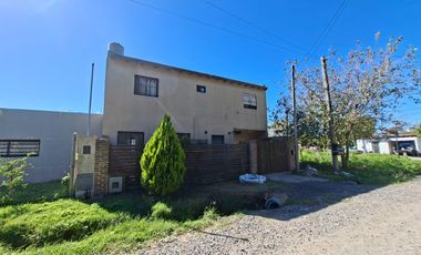 Casa en venta en 6 entre 475 y 476, City Bell