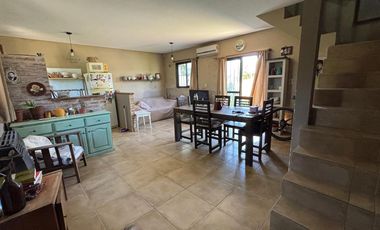 Casa en venta en 6 entre 475 y 476, City Bell