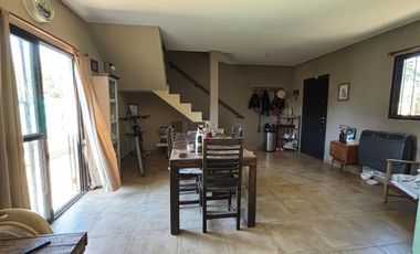 Casa en venta en 6 entre 475 y 476, City Bell