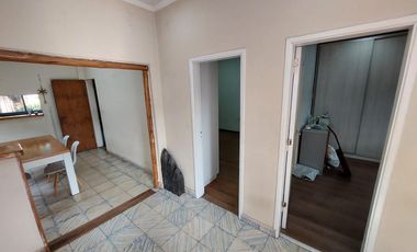 Casa en venta centro de Escobar - LIBERTAD Y GELVEZ