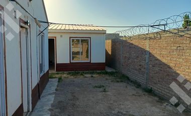 En Venta, Complejo de 3 Casas, Barrio Altos de Alberdi, Plottier