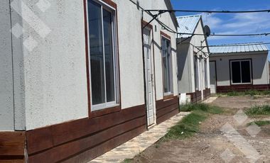 En Venta, Complejo de 3 Casas, Barrio Altos de Alberdi, Plottier
