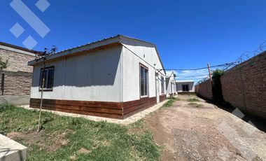 En Venta, Complejo de 3 Casas, Barrio Altos de Alberdi, Plottier