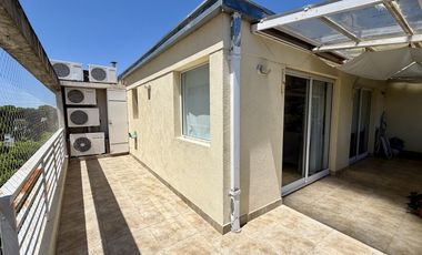 Departamento 4 ambientes tipo loft en Florida con balcon terraza