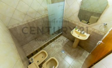 Casa en Venta - 2 Dormitorios con Pileta - Parque - Soldini