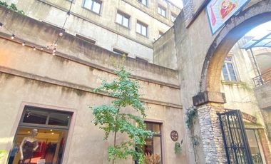 LOCAL EN VENTA EN PISO PRINCIPAL PLAZA CANNING