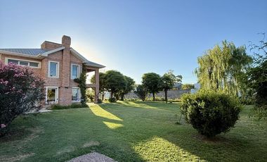 HERMOSA CASA EN PEHUAJO