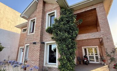 HERMOSA CASA EN PEHUAJO