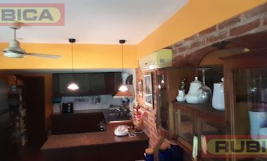 Casa en barrio Ibañez