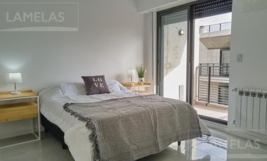 Venta departamento 1 Dormitorio doble balcón - Sarmiento 1500