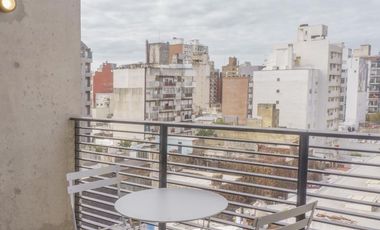 Venta departamento 1 Dormitorio doble balcón - Sarmiento 1500