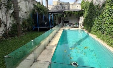 HERMOSA CASA 4 DORM 306 MTS CUB APROX 2 Plantas  Gr Jardin   GRPiscina AP CRÉDITO S/LOTE 8.66 X39.25