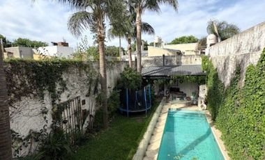 HERMOSA CASA 4 DORM 306 MTS CUB APROX 2 Plantas  Gr Jardin   GRPiscina AP CRÉDITO S/LOTE 8.66 X39.25