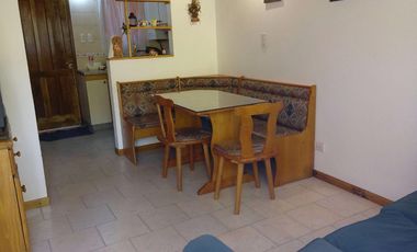 Departamento en el centro de Costa del Este a 2 cuadras de la playa