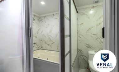 Venta Casa Comercial o Residencial 6 ambientes, 5 dormitorios, 3 baños completos, 3 plantas