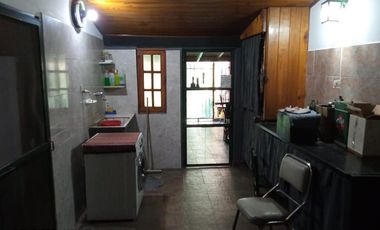 Casa - Burzaco