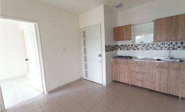 SE ALQUILA  APARTAESTUDIO EN SEGUNDO PISO CON BALCON BARRIO NAPOLES