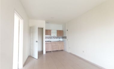 SE ALQUILA  APARTAESTUDIO EN SEGUNDO PISO CON BALCON BARRIO NAPOLES