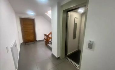 ARRIENDO APARTAMENTO 157m2 3H/4B/2G PH ROSALES MH
