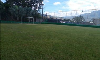ARRIENDO FINCA DE RECREO EN GIRARDOTA - VEREDA SAN DIEGO