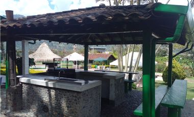 ARRIENDO FINCA DE RECREO EN GIRARDOTA - VEREDA SAN DIEGO