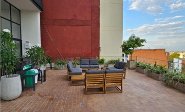 Venta / Alquiler apartaestudio en barrio Los Cristales Cali