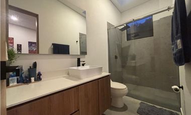 Arriendo casa campestre amoblada 3 alcobas Llanogrande