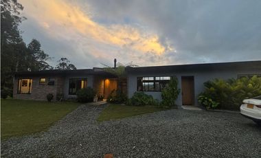 Arriendo casa campestre amoblada 3 alcobas Llanogrande