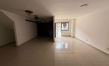 ARRIENDO CASA EN ENVIGADO - SECTOR EL TRIANON