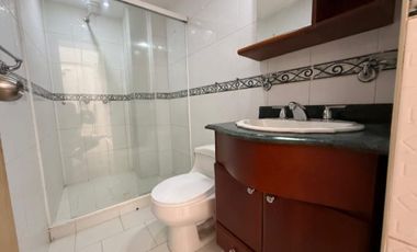 ARRIENDO CASA EN ENVIGADO - SECTOR EL TRIANON