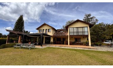 ARRIENDO CASA CAMPESTRE EN EL RETIRO ANTIOQUIA